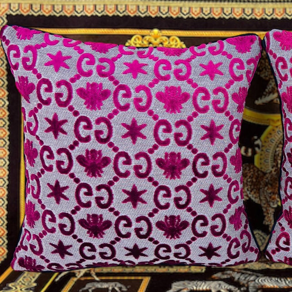 Gucci -New set of two - Cushion #3.2