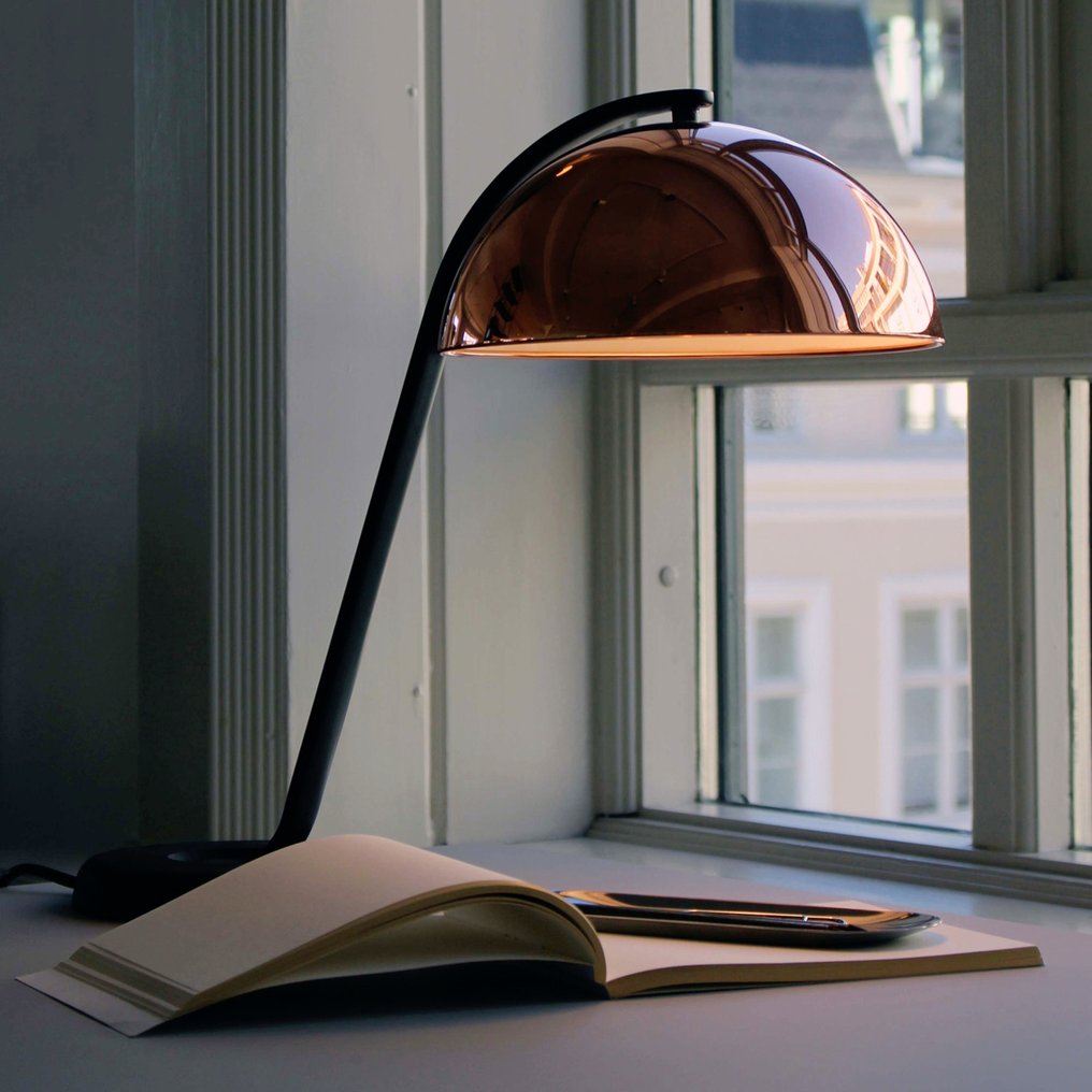 HAY - Lars Beller Fjetland - Lampada da tavolo - Cloche - nero/rame - Acciaio #2.1