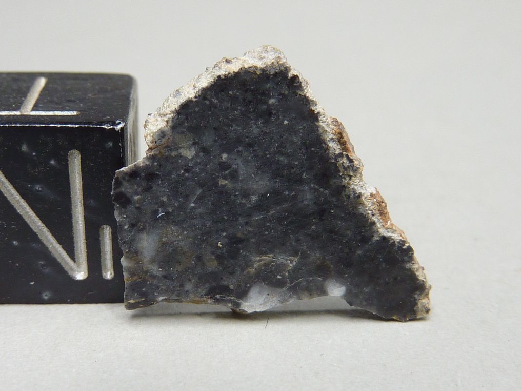 Hold meteorit Bechar 007 vékony szelet - 0.54 g #2.1