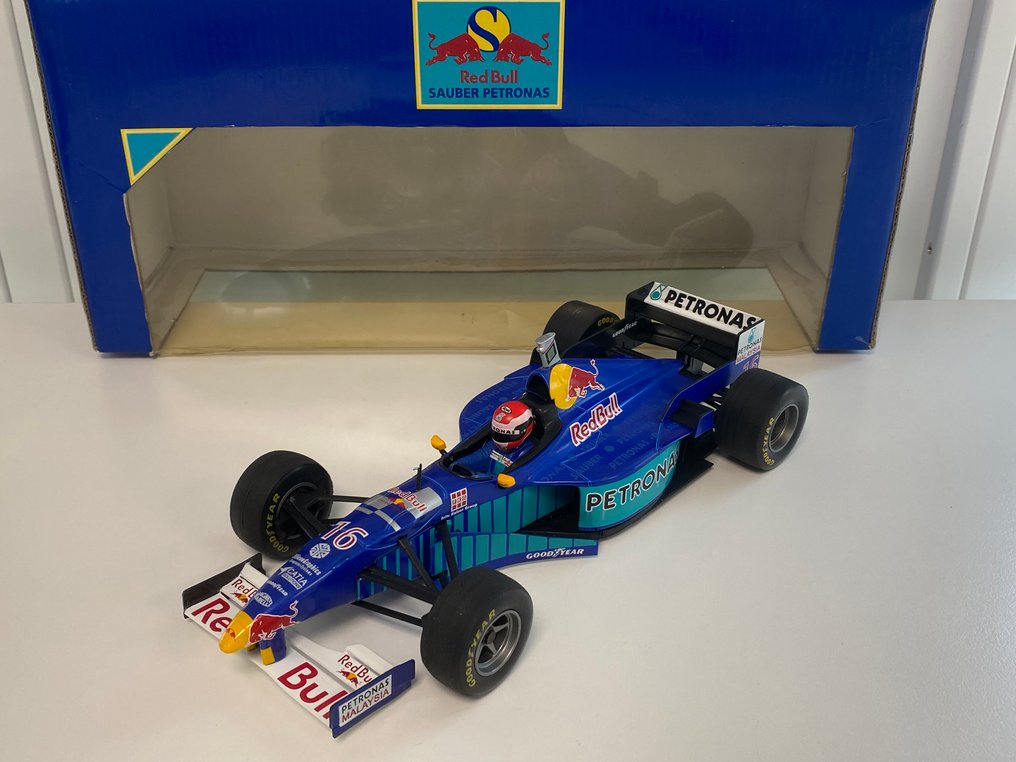 Onyx 1:18 - Pienoismalliauto - Sauber-Petronas C16 #16 Season 1997 - Johnny Herbert #1.1