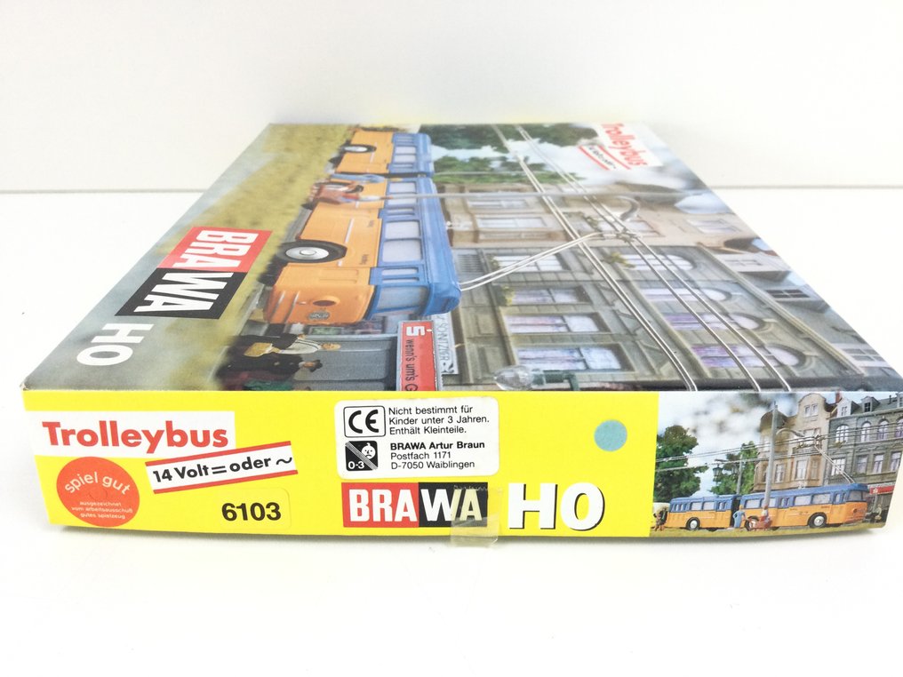 Brawa H0 - 6103 - Vagão de modelismo ferroviário (1) - Conjunto de trólebus com reboque tipo tesoura, incluindo mastros e fios de contato #2.1