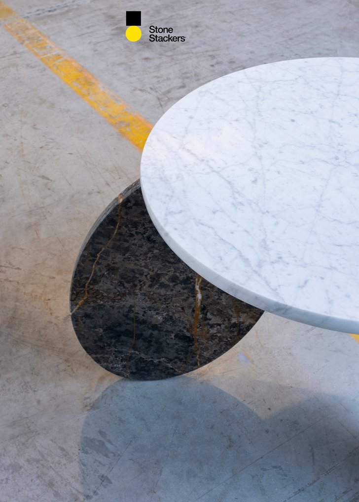 Stone Stackers - Paolo Ciacci & Shilpa Srinivas - Side table - Carrara大理石, Port Laurent - SST012 #1.0