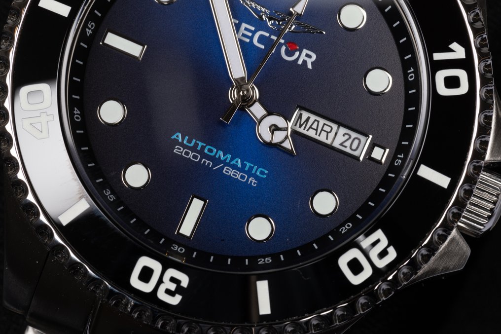 Sector - 230 - Automatic - "SPECIAL PACK" with extra strap - 200 m - 43 mm - No Reserve Price - Men - 2025 #2.1