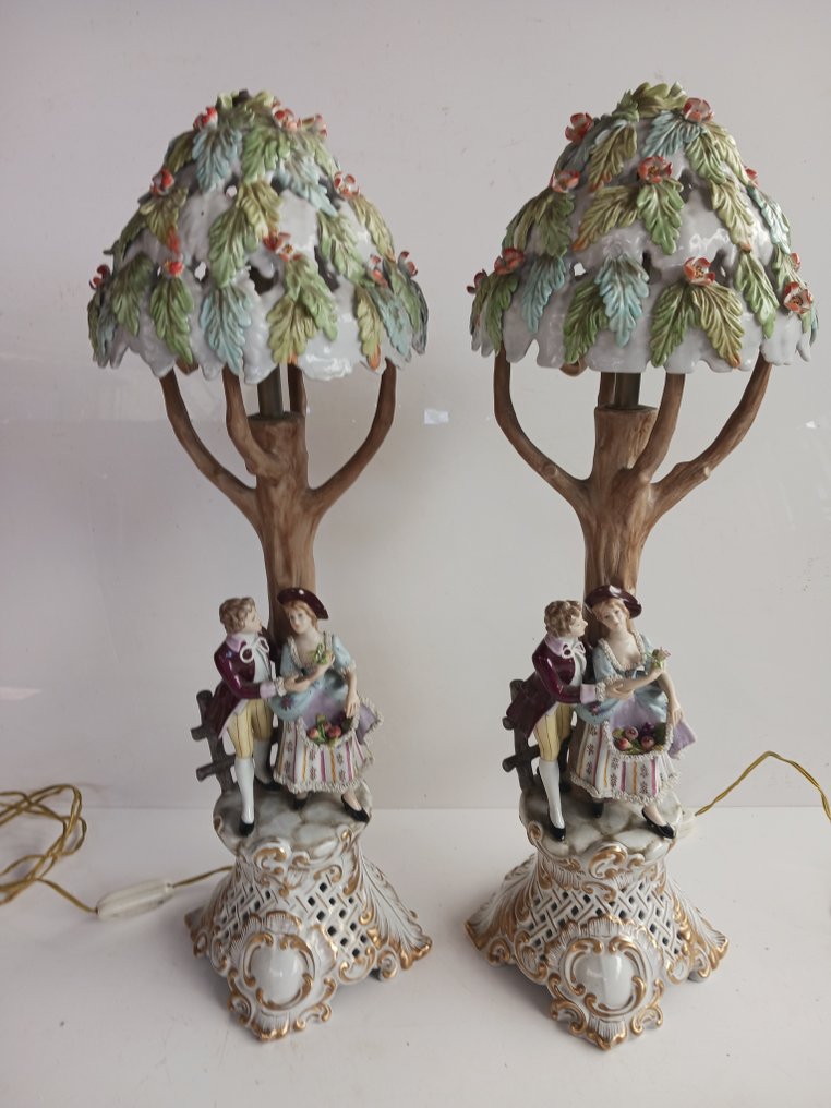 San Marco - Pöytävalaisin (2) - Posliini - Capodimonte - San Marco #2.1