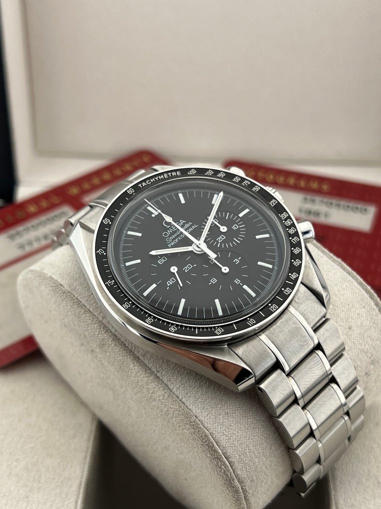 Moonwatch 3570.50 shop