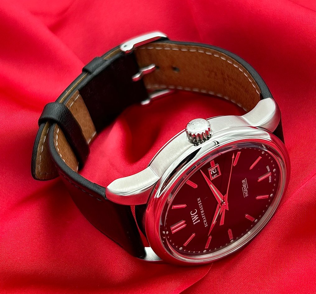 IWC Ingenieur Automatic IW323301 Men 2011 present auction online Catawiki
