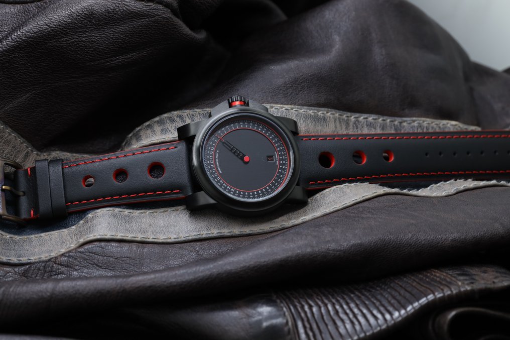 Schaumburg Watch - GT ONE - Phantom Driver - The Ultimate Motorsport Watch - Mænd - 2023 #3.2