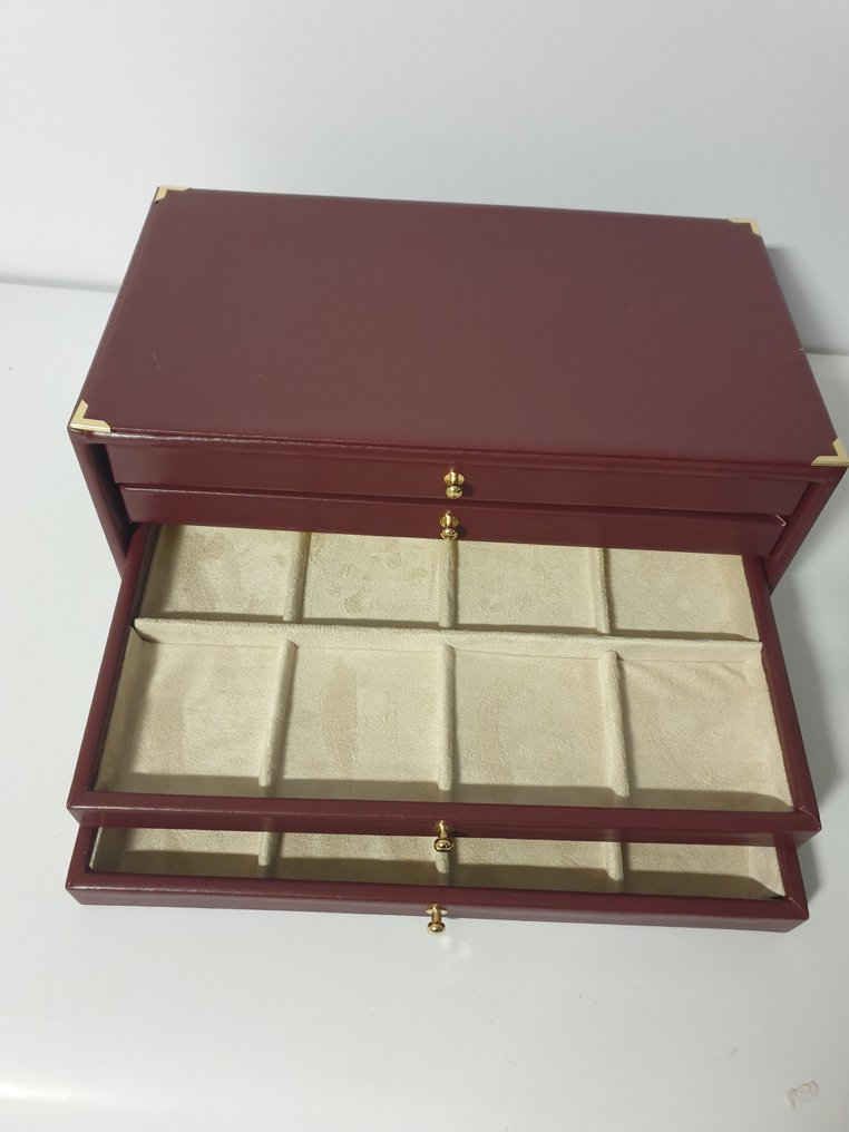 Accessories. Monetiere 4 vassoi - 32 posti  (No reserve price) #3.2