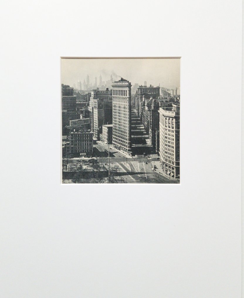 Mario Bucovich (1884-1947) - New York 1937 Madison Square #2.1