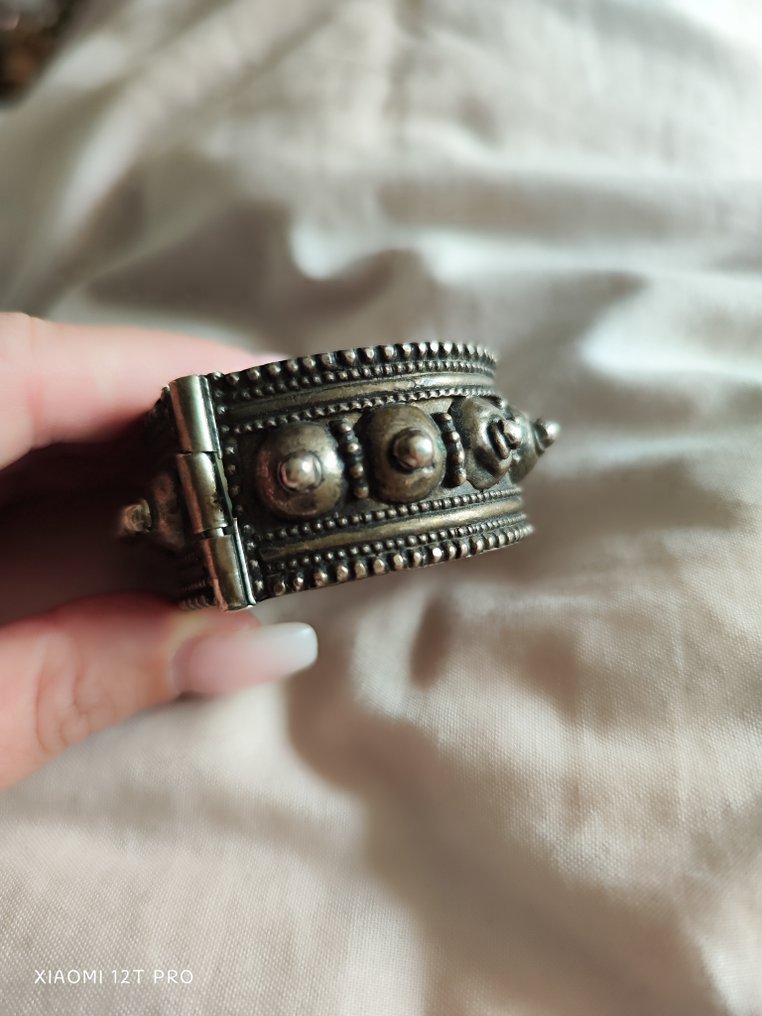 Bedoenïen βραχιόλι. - Ασημί - Αραβική Χερσόνησος - Πρώτο μισό του 20ού αιώνα. #4.3