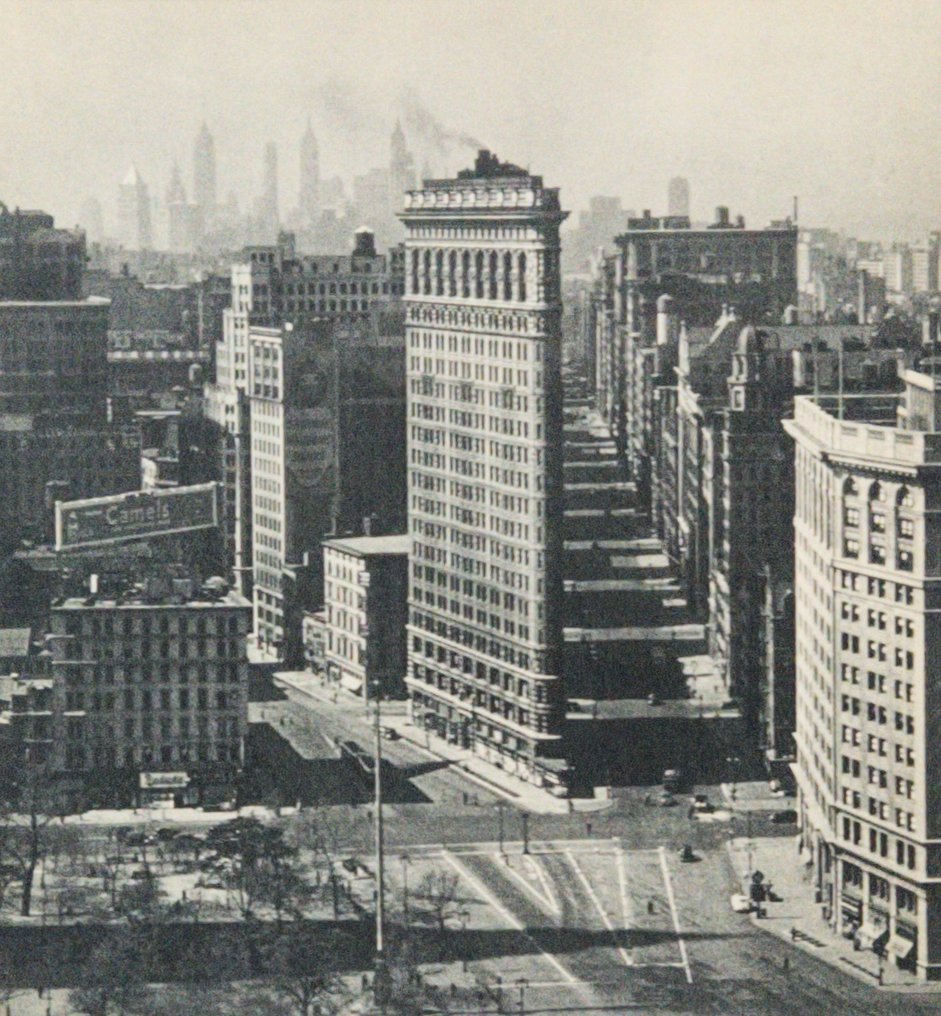 Mario Bucovich (1884-1947) - New York 1937 Madison Square #1.1