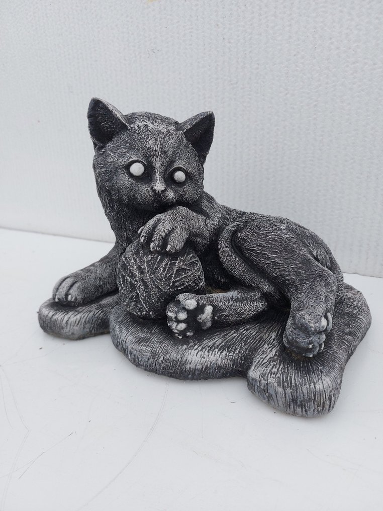Statua, spelende kat - 19 cm - pietra artificiale #1.0