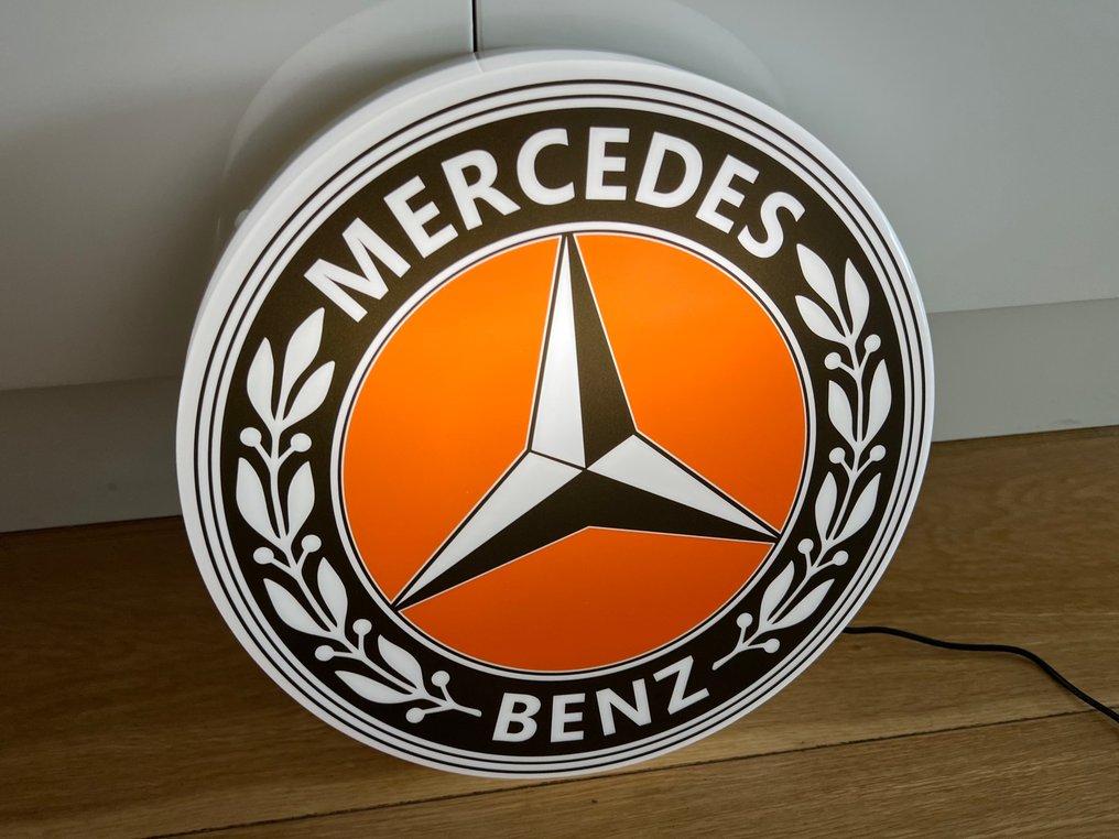 Sign - Mercedes-Benz - Large Mercedes AMG Illuminated Sign Lightbox #2.1