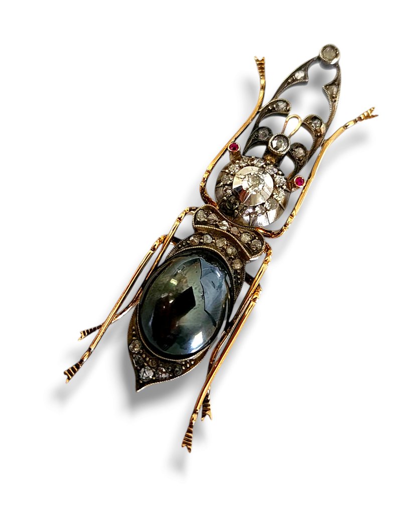 Καρφίτσα - 14 καράτια Κίτρινο χρυσό, Αντίκα ρωσική καρφίτσα με τζιτζίκι από χρυσό 56k και διαμάντια. -  1.26ct. tw. Διαμάντι (Φυσικό)  #2.1