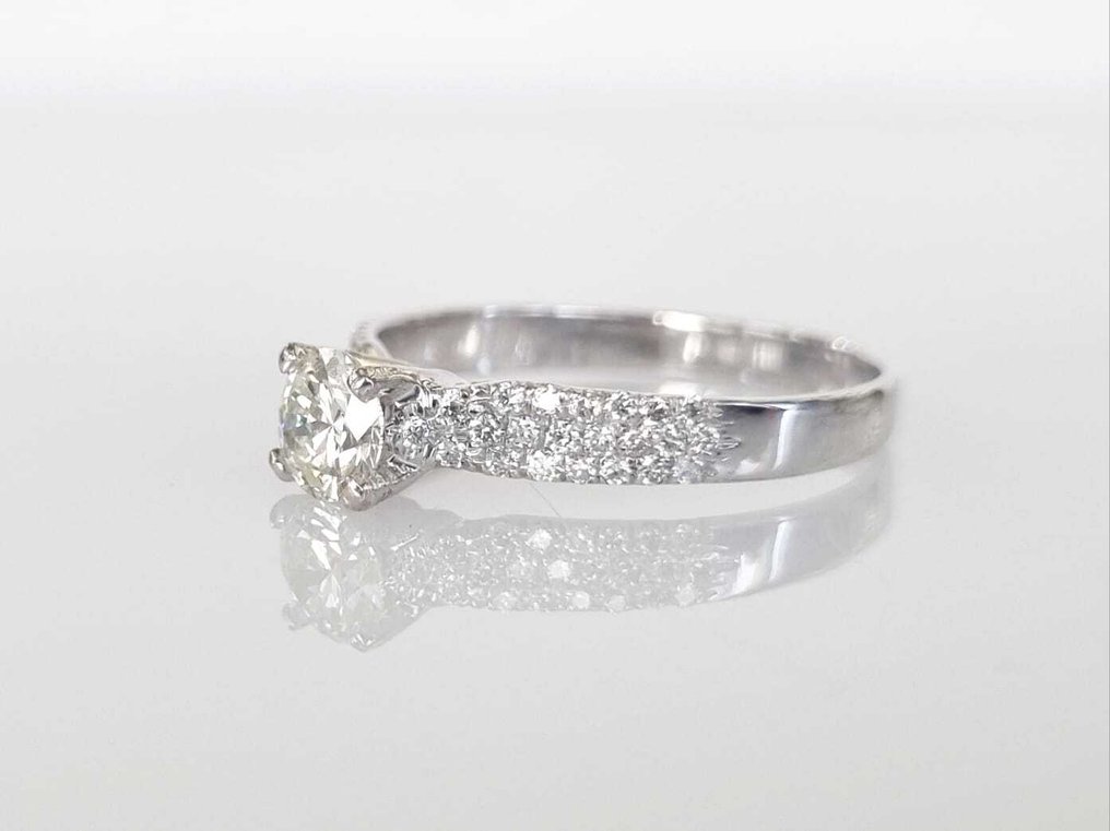 订婚戒指 - 18K包金 白金 - 0.69ct. tw. 钻石 (天然) #2.1