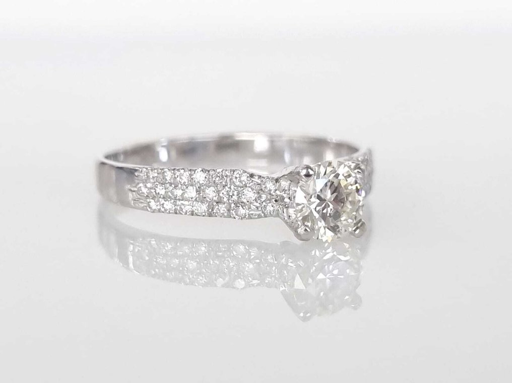 订婚戒指 - 18K包金 白金 - 0.69ct. tw. 钻石 (天然) #1.0