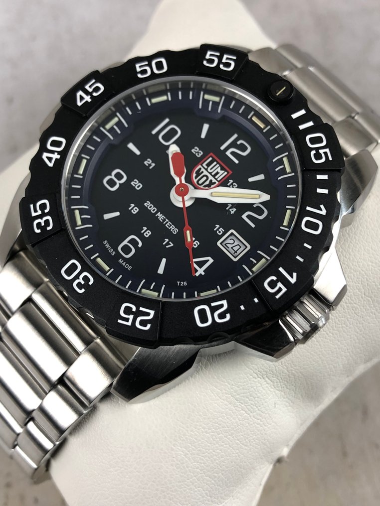 Luminox Sea Navy Seal No Reserve Price XS.3254.CB Men 2011 present auction online Catawiki