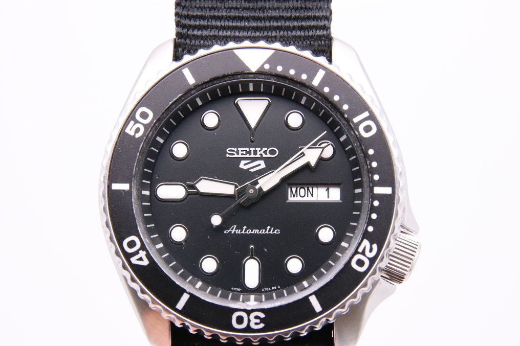 Seiko Seiko 5 Senza Prezzo di Riserva SRPD55K3 4R36 07G0 Uomo 2011 presente Catawiki