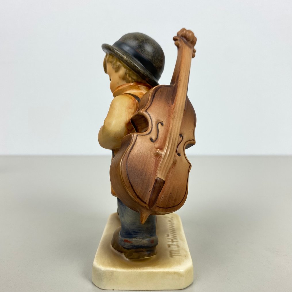 Goebel - Figurine - Little Cellist #69/I TMK6 - Porcelaine #1.2