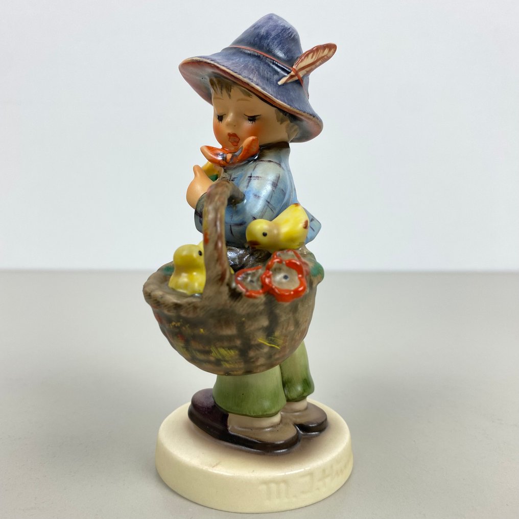 Goebel - Estatueta - Easter Greetings #378 TMK6 + Original Box - Porcelana #1.2