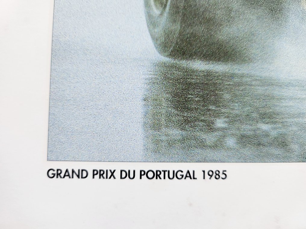 lotus-renault - Magnifique photo original sous licence Ayrton Senna grand prix du Portugal en 1985 - Ayrton Senna - 1985 - Photograph  #3.1