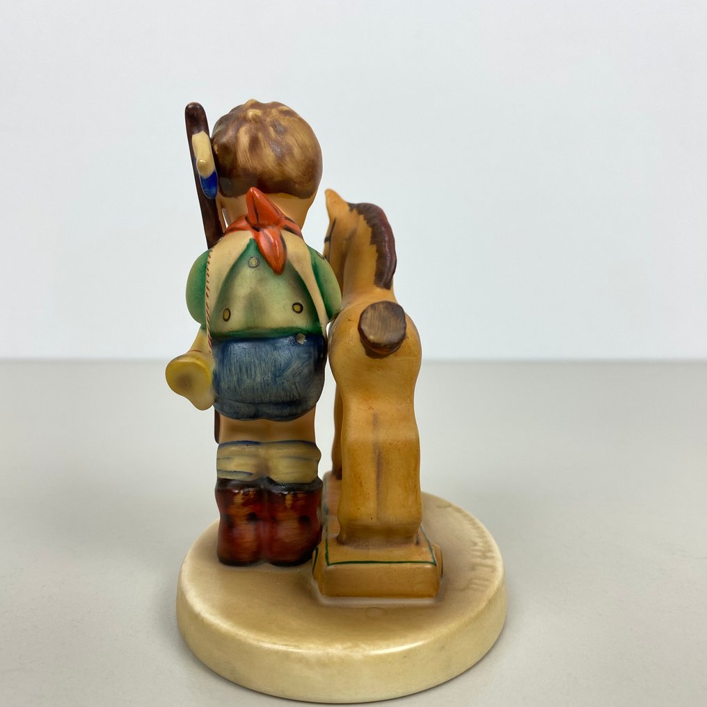 Goebel - Figurine - Prayer before Battle #20 TMK5 - Porcelaine #2.1