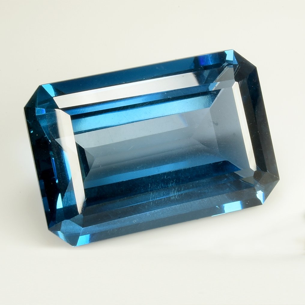 蓝色 黄宝石  - 95.61 ct - 亚洲宝石科学院（AIGS） - London Blue #1.0