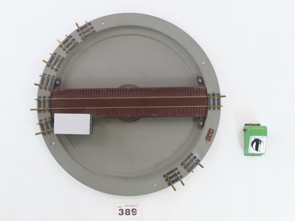 Fleischmann H0 - 1780 - Model train tracks (1) - Electric turntable with 9 track connections #2.1