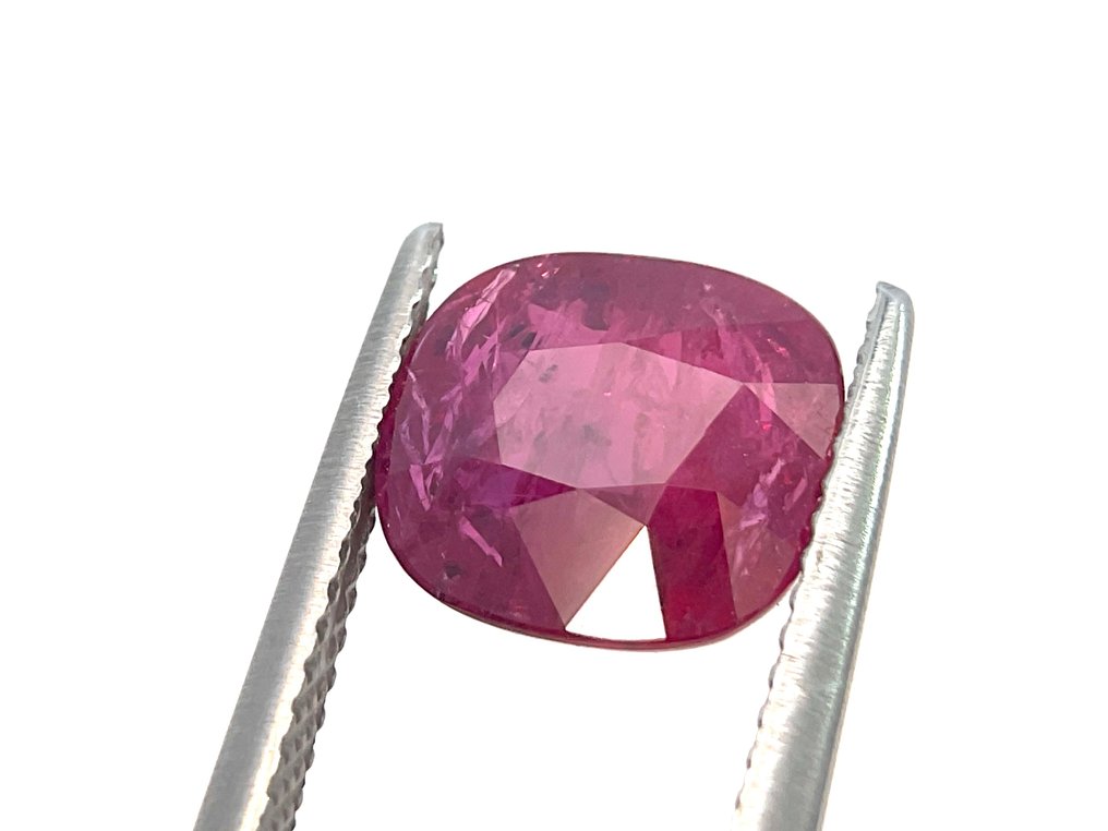 1 pcs  Piros Rubin  - 4.07 ct - Lotus Gemology #1.0