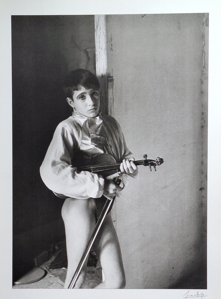 Lucien Clergue (1934–2014) - "Les saltimbanques: le jeune violoniste" #4.3