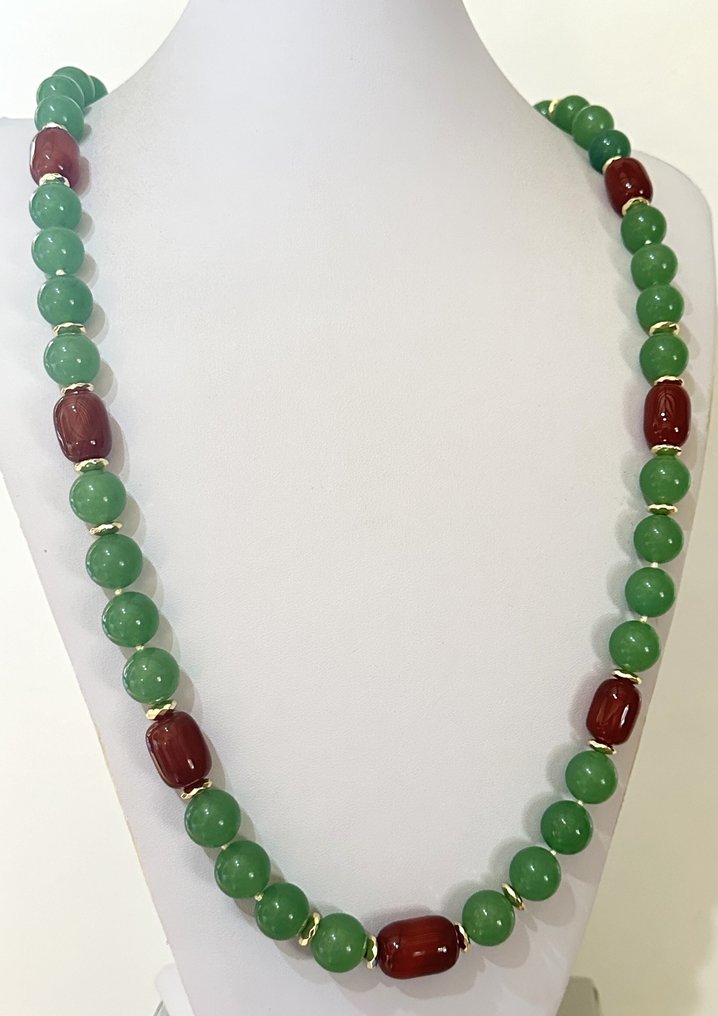 Natuurlijke groene aventurijn (14) en natuurlijke carneool (18 x 14) en gouden hematiet. . - Ketting met hanger - 925 zilver. #2.1