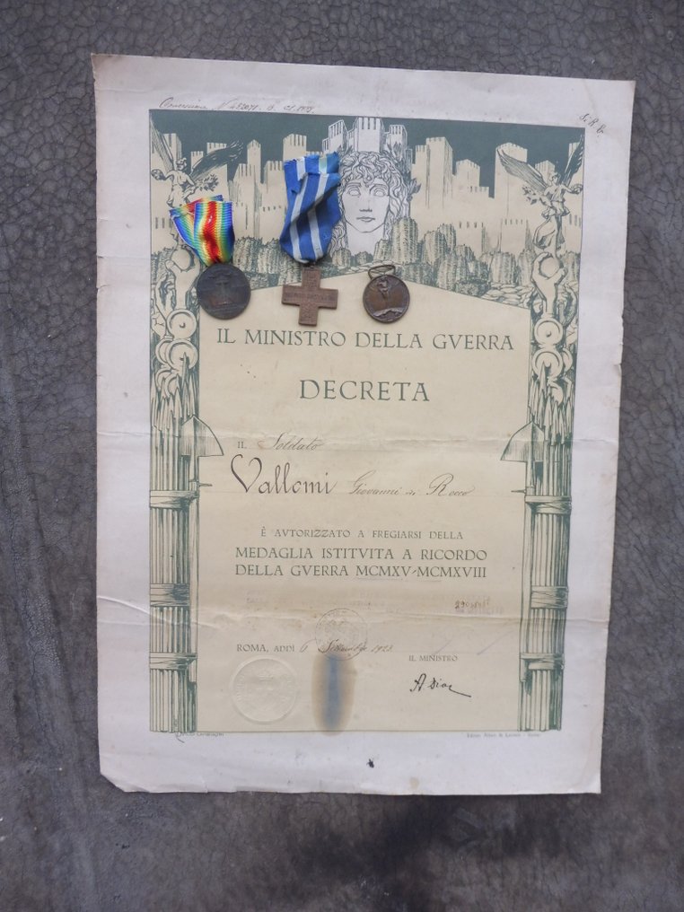 Italien - Medalje - Diploma e 3 medaglie della 1° guerra mondiale, interalleata, croce merito, bronzo nemico, Diaz #1.1