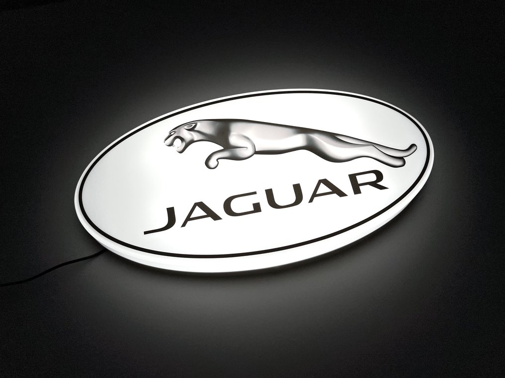 Sign - Jaguar - Large Jaguar Illuminated Sign Lightbox #3.2