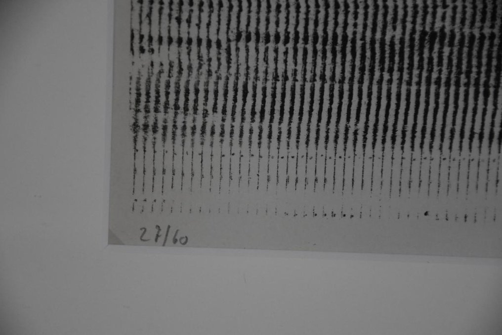 Heinz Mack (1931) - Vibration #3.2