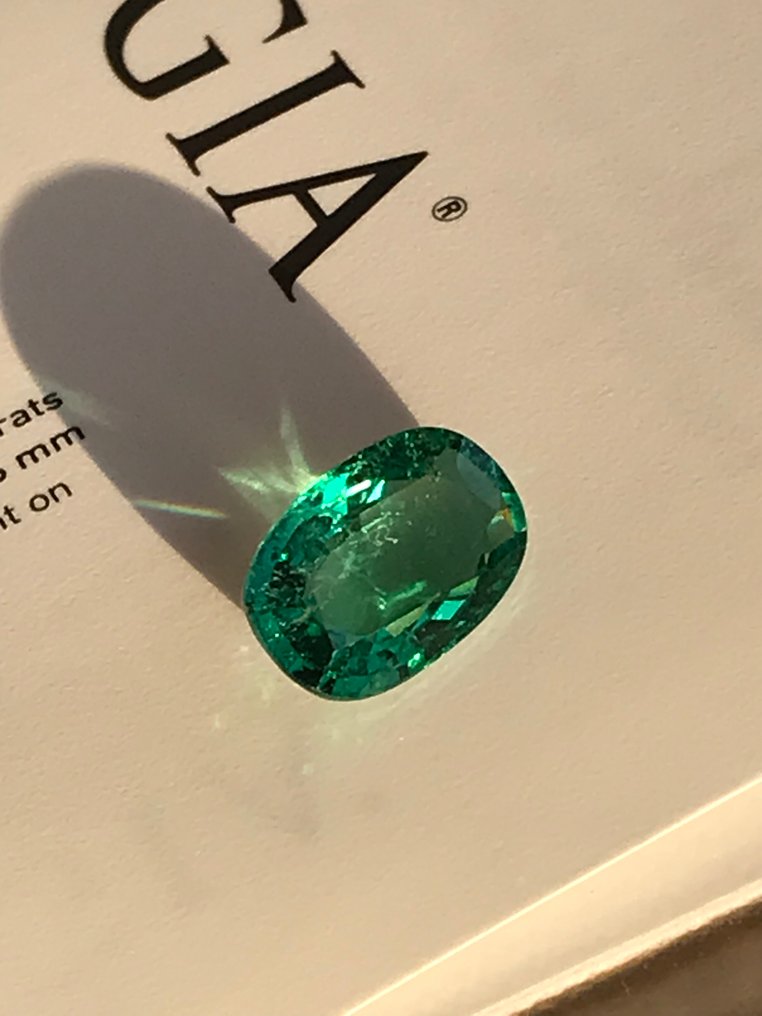 1 pcs  Πράσινο Σμαράγδι  - 3.12 ct - Gemological Institute of America (GIA) #1.0