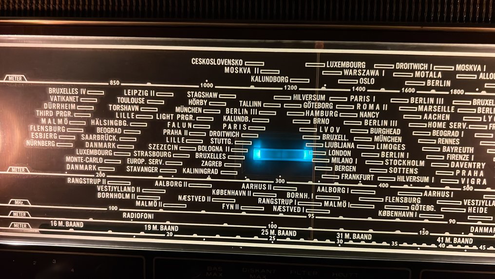 Linnet & Laursen - Minerwa 6106 - 电子管收音机 #2.1