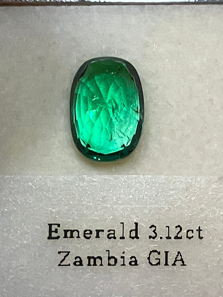 1 pcs  Πράσινο Σμαράγδι  - 3.12 ct - Gemological Institute of America (GIA) #2.1