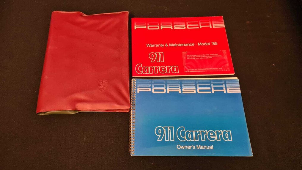 - - PORSCHE 911 CARRERA POUCH + DOCUMENTS (USA MODEL) - 1985-1985 #1.0