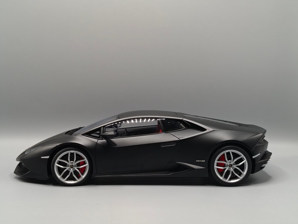 Autoart 1:12 - Αυτοκίνητο μοντελισμού - Lamborghini Huracan LP 610-4 - 37,3 εκ. μήκος, πολύ λεπτομερές και υψηλής ποιότητας. #4.3