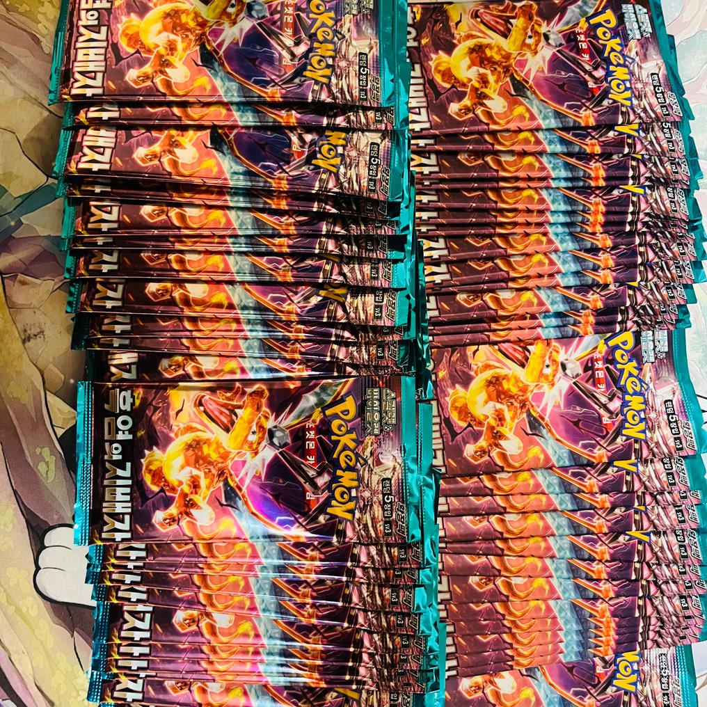 Pokémon - 30 Booster pack - Charizard - Ruler of the Black Flame #1.0