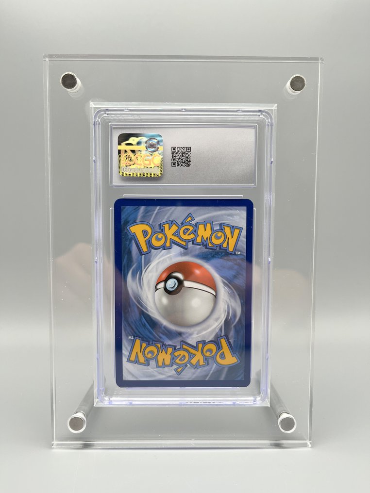 Pokémon Graded card - Pikachu Holo - CGC 10 - Sword & Shield #2.1