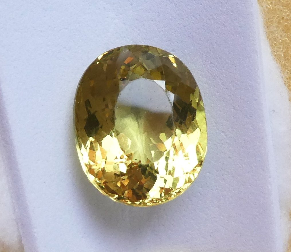 Απατίτης  - 11.98 ct - Instituto Gemólogico Español (IGE) #1.0