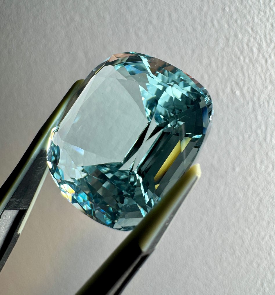 海蓝宝石 - 49.18 ct - 瑞士宝石研究中心(GRS) - 浅绿色偏蓝 #3.2