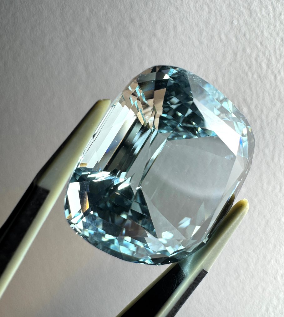 海蓝宝石 - 49.18 ct - 瑞士宝石研究中心(GRS) - 浅绿色偏蓝 #2.1