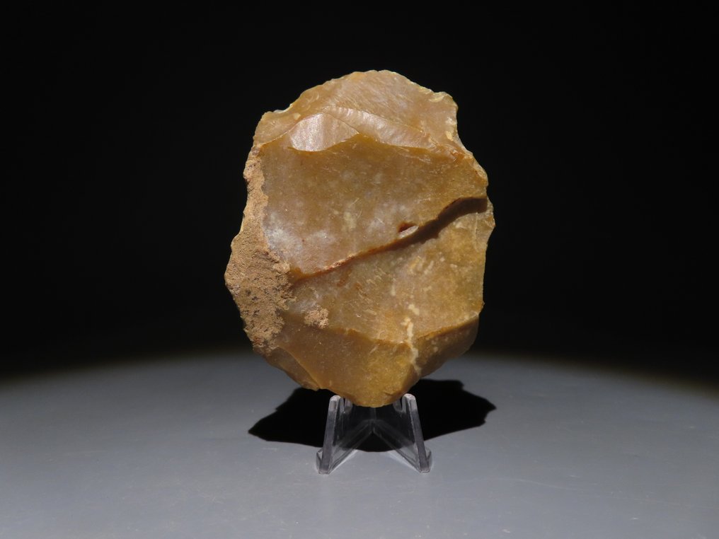 欧洲 燧石 手斧 - 刀。高 7.8 厘米。新石器时代,公元前 6000 - 4000 年 (没有保留价) #3.2