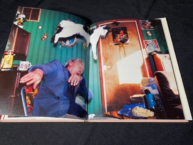 Richard Billingham - Ray is'n Witz (FIRST PRINTING, MINT CONDITION, SHRINK-WRAPPED) - 1996 #3.2