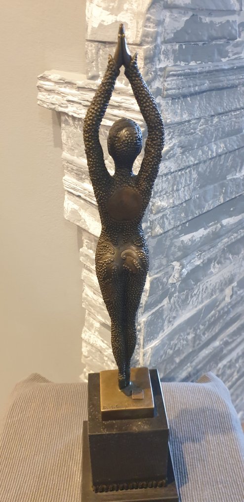 DH Chiparus - 雕塑, CHIPARUS SOLID BRONZE SCULPTURE. ABSTRACT ART DECO NOUVEAU - 50 cm - 铜绿青铜 #3.2