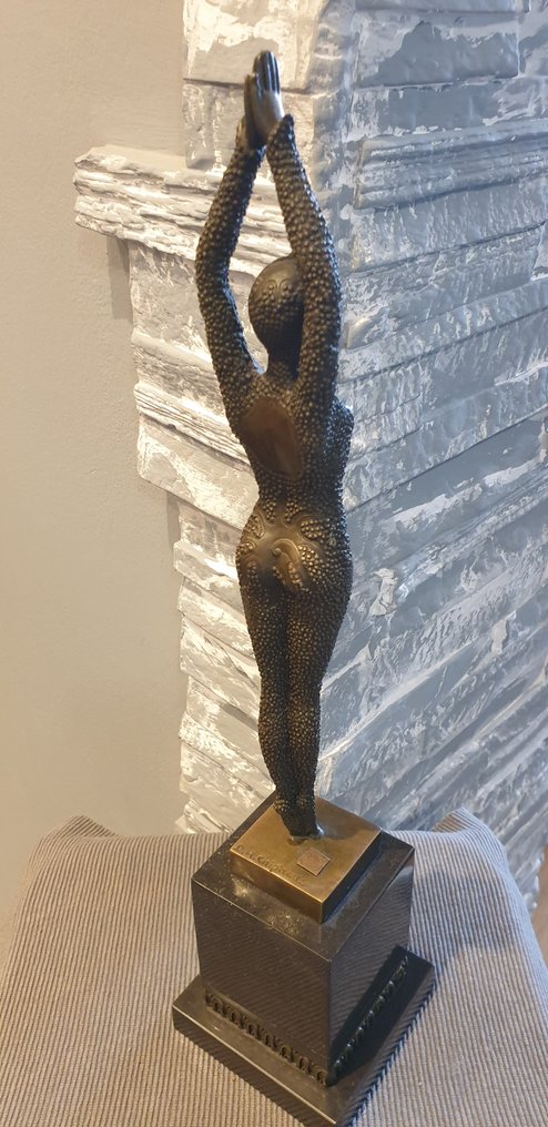 DH Chiparus - 雕塑, CHIPARUS SOLID BRONZE SCULPTURE. ABSTRACT ART DECO NOUVEAU - 50 cm - 铜绿青铜 #4.3