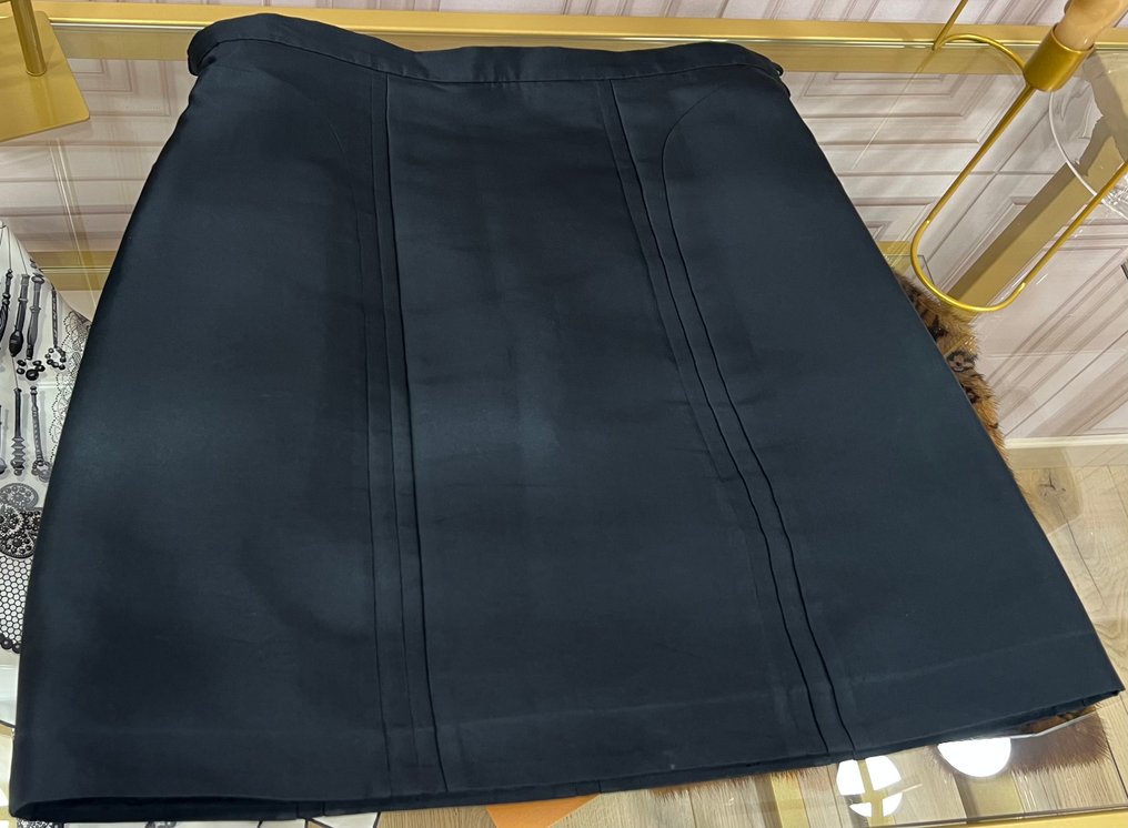 Louis Vuitton - Skirt #2.1