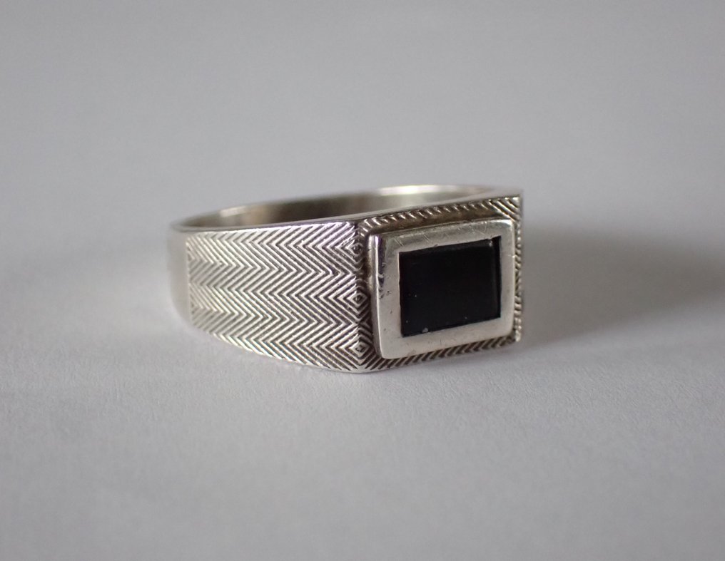 Silver - Ring - Onyx = Machine Age #4.3